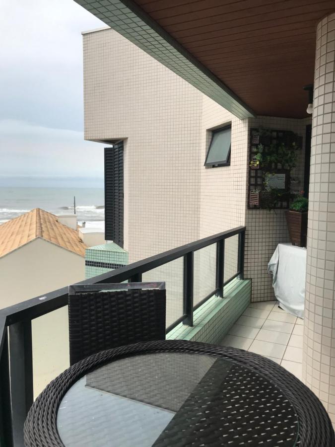 Lindo Apartamento Com Vista Para O Mar Matinhos Εξωτερικό φωτογραφία