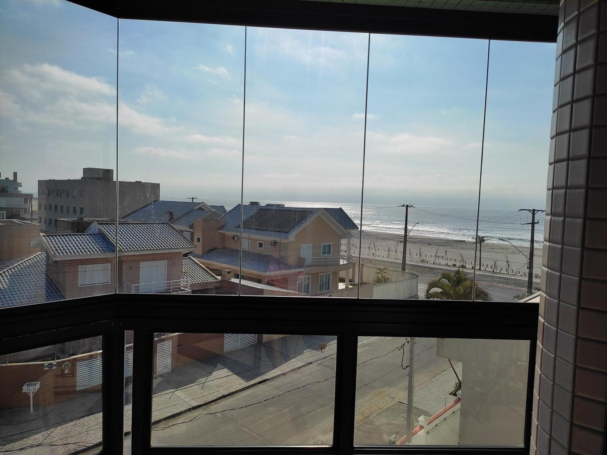 Lindo Apartamento Com Vista Para O Mar Matinhos Εξωτερικό φωτογραφία